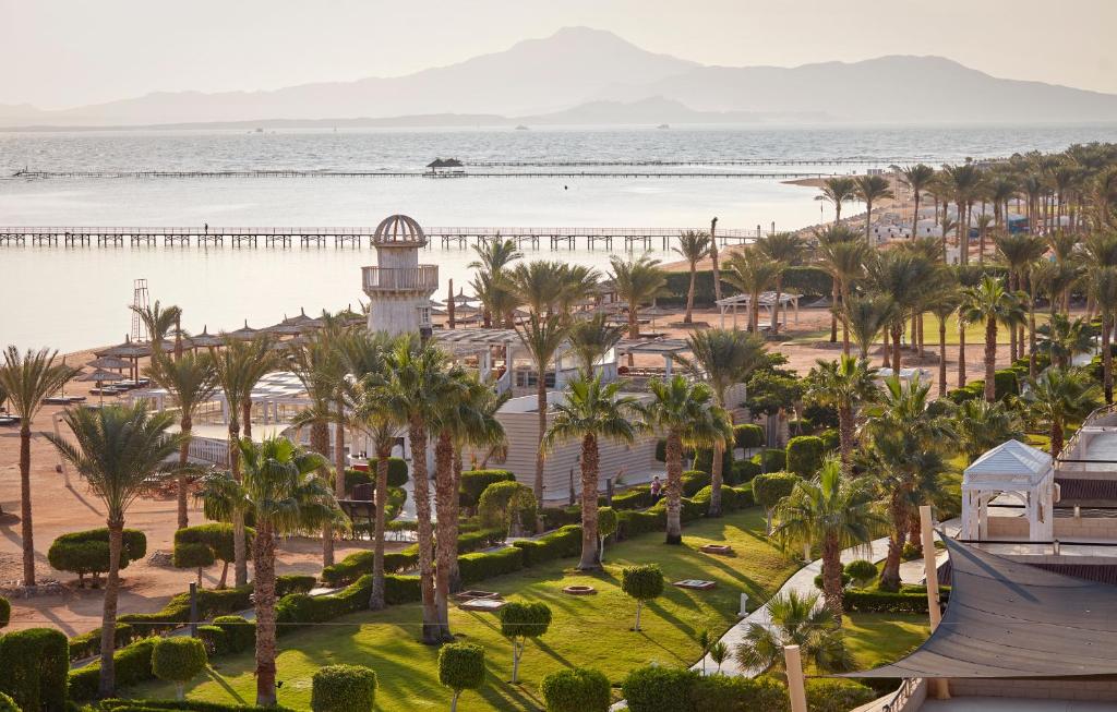 Туры в отель Coral Sea Holiday Resort Шарм-эль-Шейх Египет