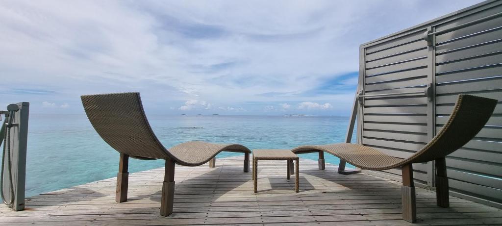 Centara Ras Fushi Resort & Spa (Adults Only 12+) Мальдивы цены