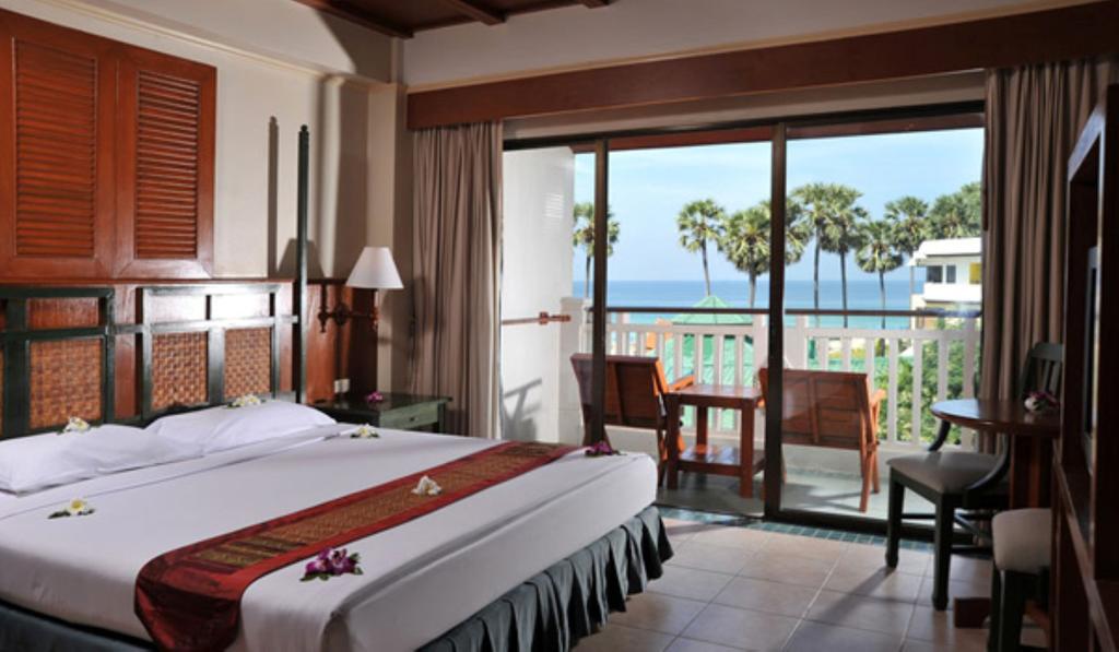 Горящие туры в отель Karon Princess Hotel Пляж Карон