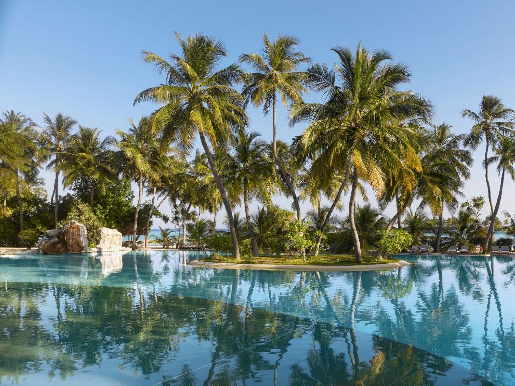 Тури в готель Villa Park Resort & Spa (ex.Sun Island) Арі & Расду Атоли Мальдіви