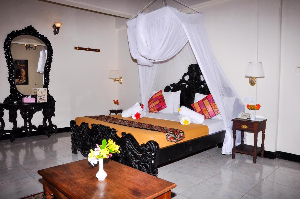 Горящие туры в отель Forodhani Park Hotel Стоун Таун Танзания