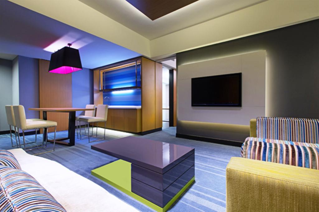 Tours to the hotel Aloft