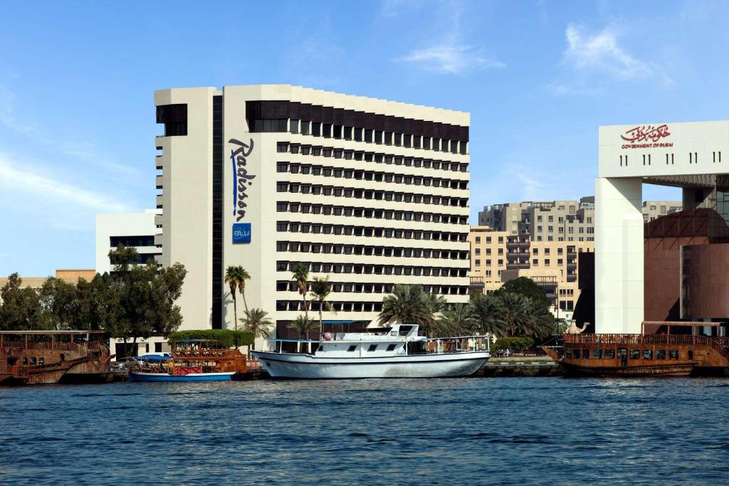 Radisson Blu Hotel, Dubai Deira Creek, wakacyjne zdjęcie