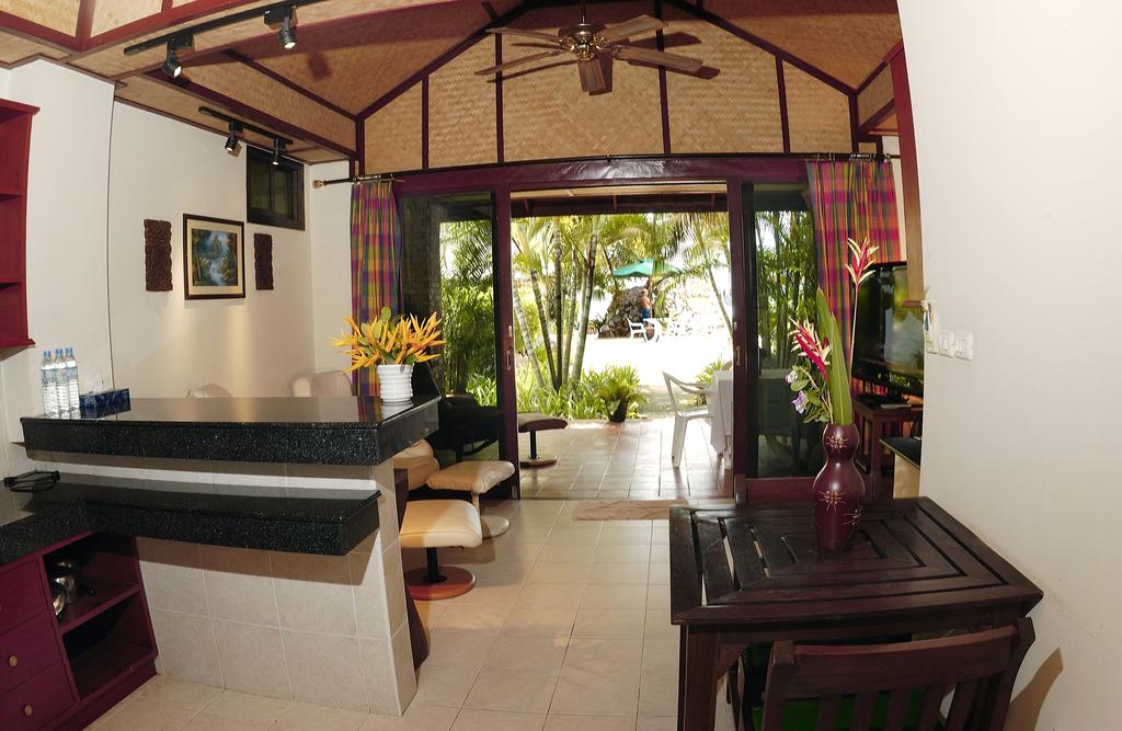 Горящие туры в отель Friendship Beach Resort & Atmanjai Wellness Spa Пхукет Таиланд