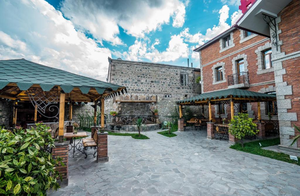 Hotel Tiflis, фотографии туристов