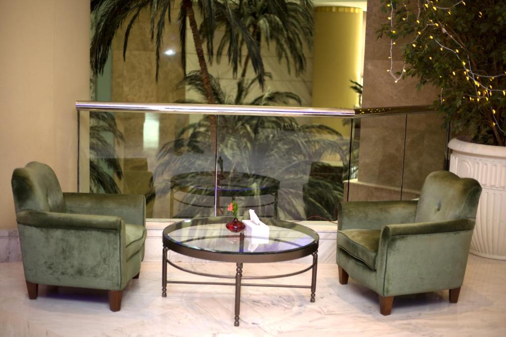 Горящие туры в отель City Seasons Suites (ex. Pearl City Suites Hotel) Дубай (город) ОАЭ