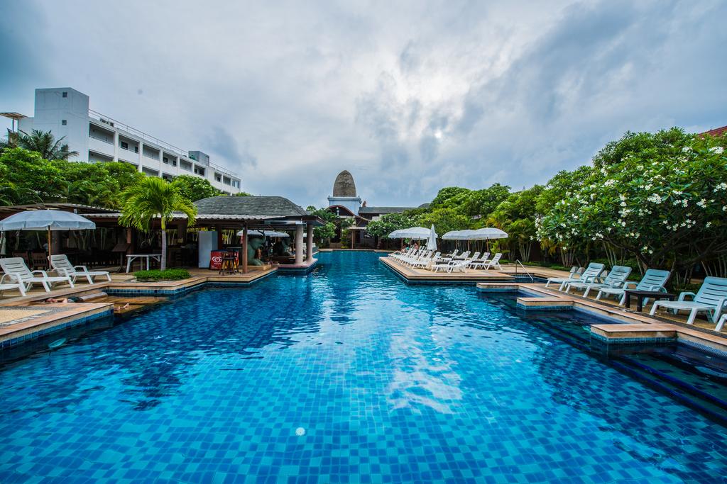 Отзывы об отеле Phuket Kata Resort