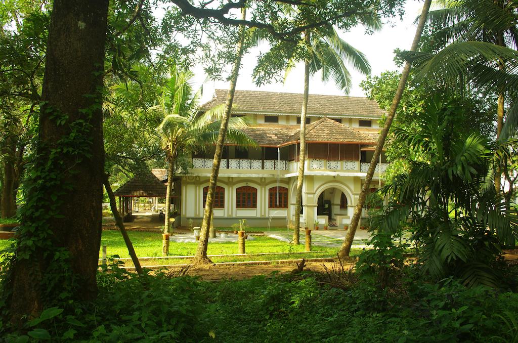 Niramayam Heritage Ayurveda, Керала цены