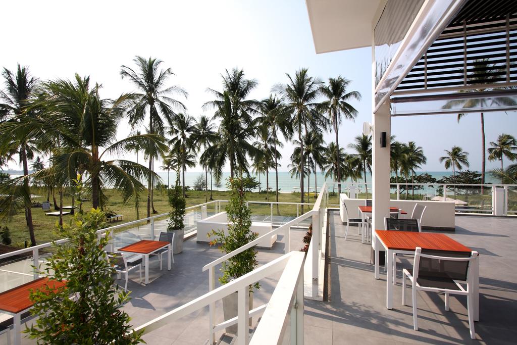 Горящие туры в отель Kantary Beach Hotel Villas & Suites Као Лак Таиланд