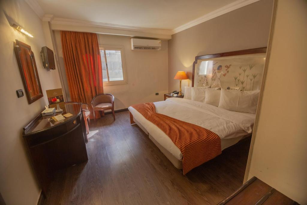 Гарячі тури в готель Zayed Hotel Каїр