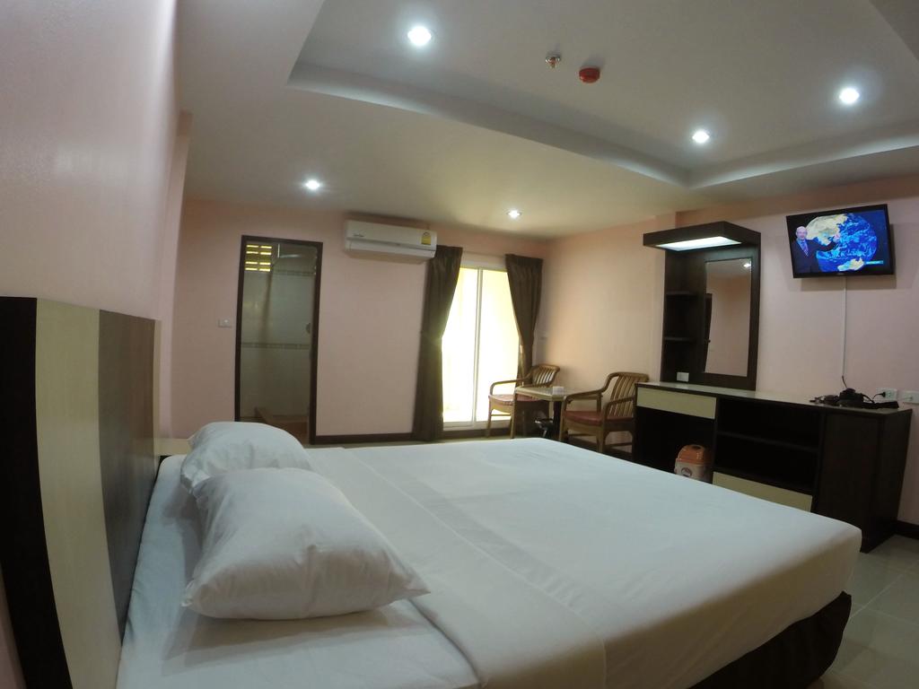 Горящие туры в отель Aa Pattaya Ville Паттайя