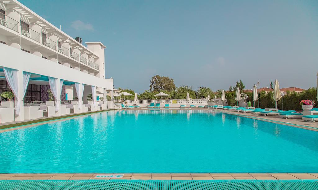 Відпочинок в готелі Sveltos Hotel Ларнака Кіпр