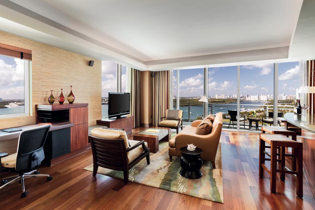 Oferty hotelowe last minute The Ritz-Carlton Bal Harbour, Miami plaża Miami USA