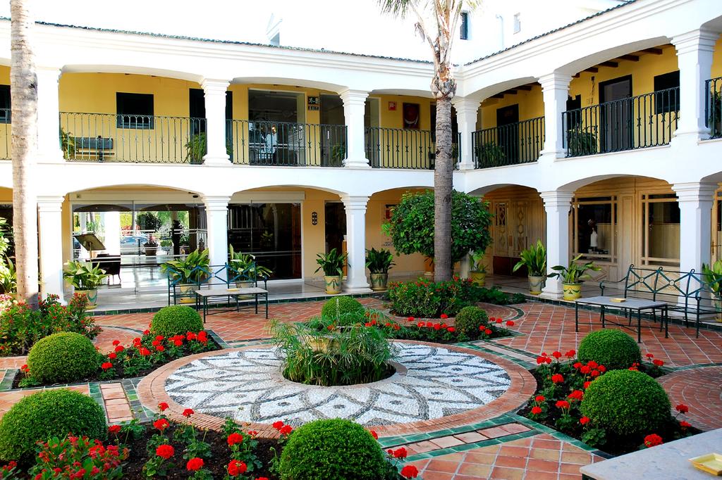 Готель, Іспанія, Коста-дель-Соль, Los Monteros