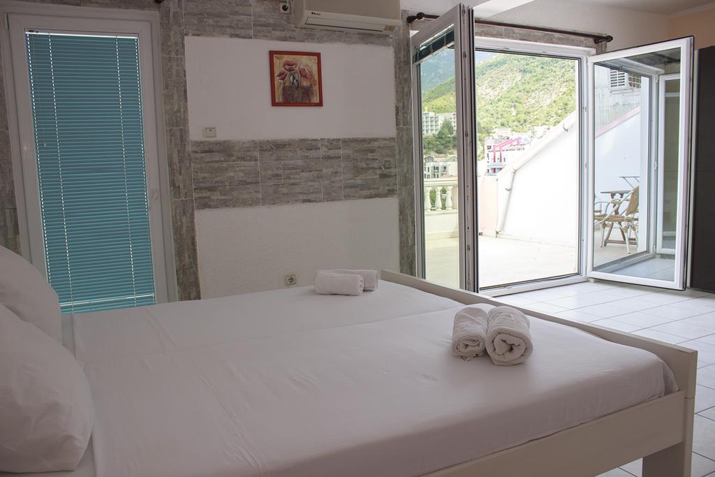Горящие туры в отель Hotel Kuc Рафаиловичи Черногория