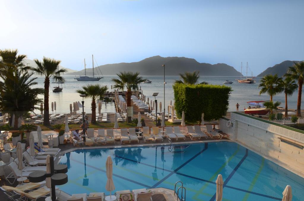 Cettia Beach Resort Hotel, фото