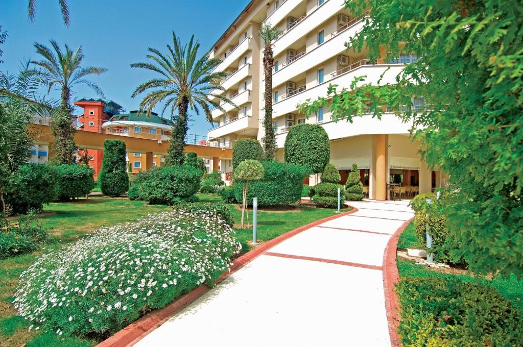 Відгуки про готелі Alaiye Resort & Spa Hotel