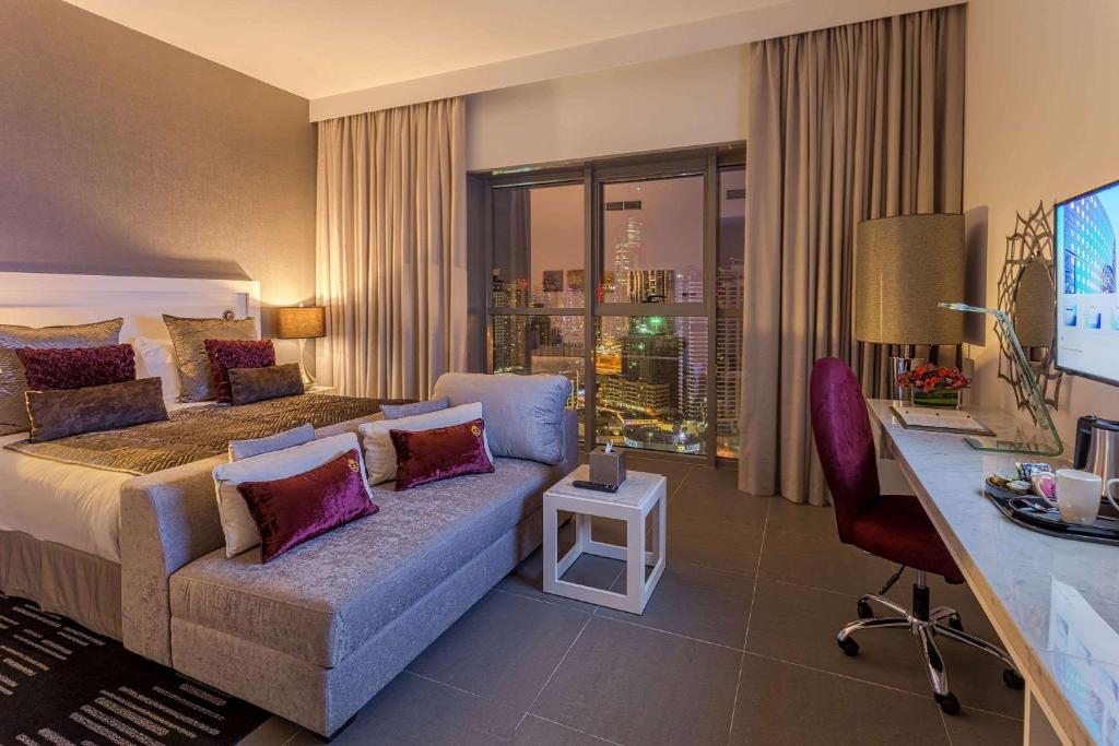 Горящие туры в отель Wyndham Dubai Marina Дубай (пляжные отели) ОАЭ