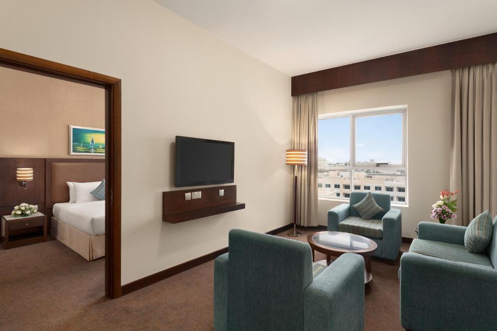 Відпочинок в готелі Ramada by Wyndham Dubai Deira Дубай (місто)