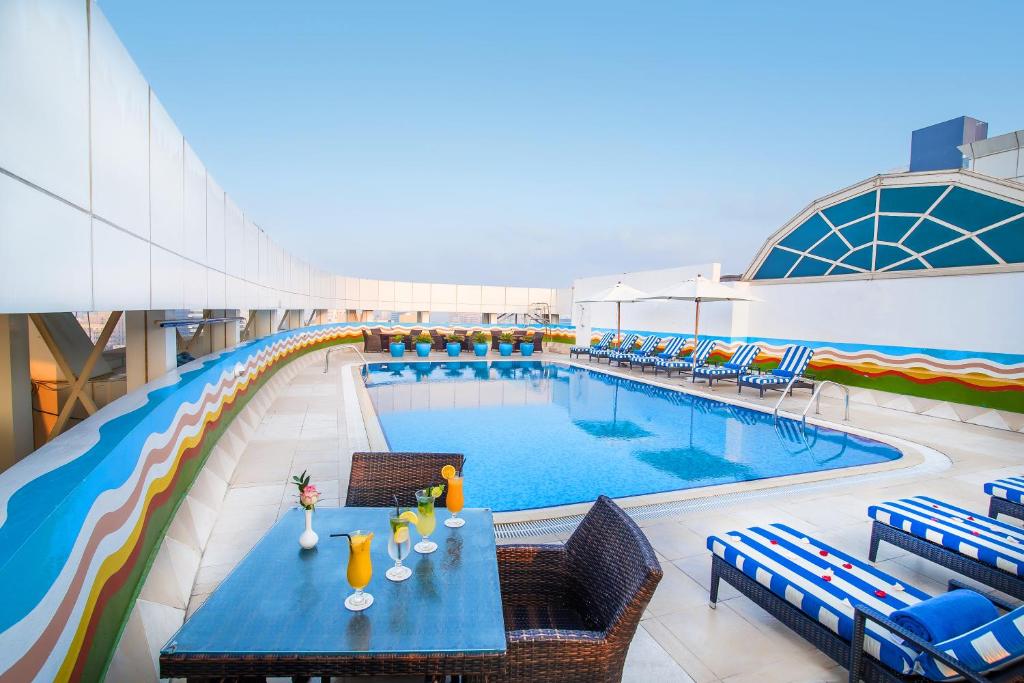 Grand Excelsior Hotel Bur Dubai, Dubaj (miasto), zdjęcia z wakacje