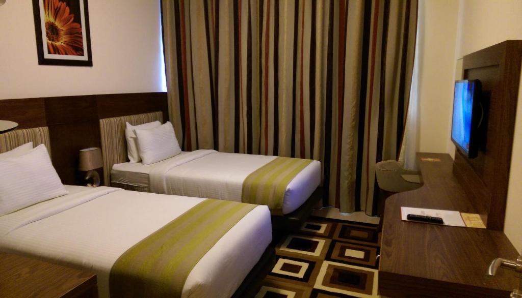 Горящие туры в отель Aryana Hotel Шарджа ОАЭ