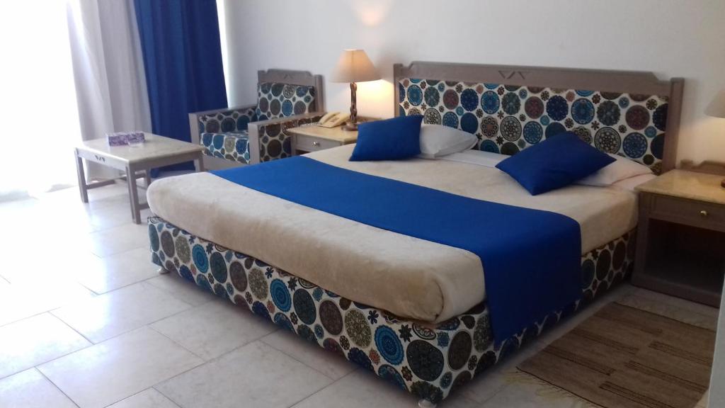 Шарм-ель-Шейх Queen Sharm Resort (ex. Vera Club Queen Sharm Beach) ціни