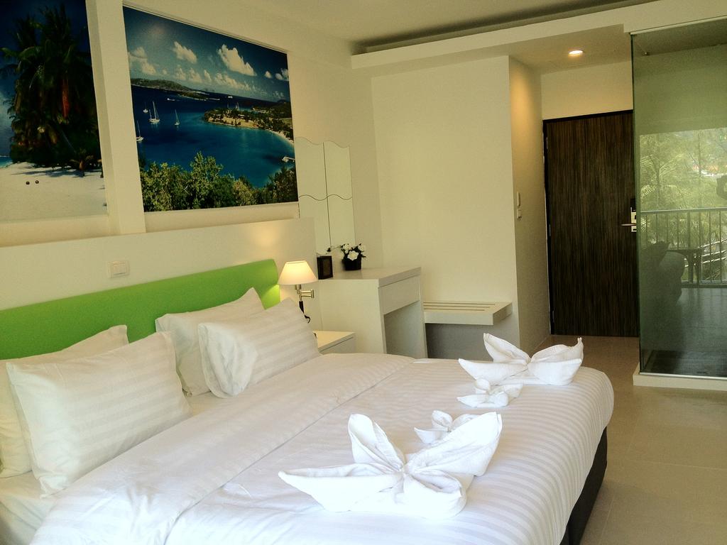 Hotel guest reviews Armoni Patong Beach Hotel By Andacura (Narry Patong Phuket)