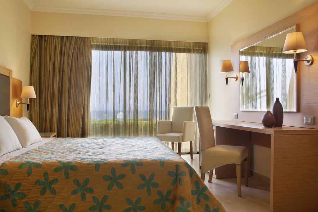 Hotel Cosmopolitan Affiliated by Meliá (Ex. Mareblue, Zeus Hotels Cosmopolitan Hotel), Rhodes (Aegean coast) prices