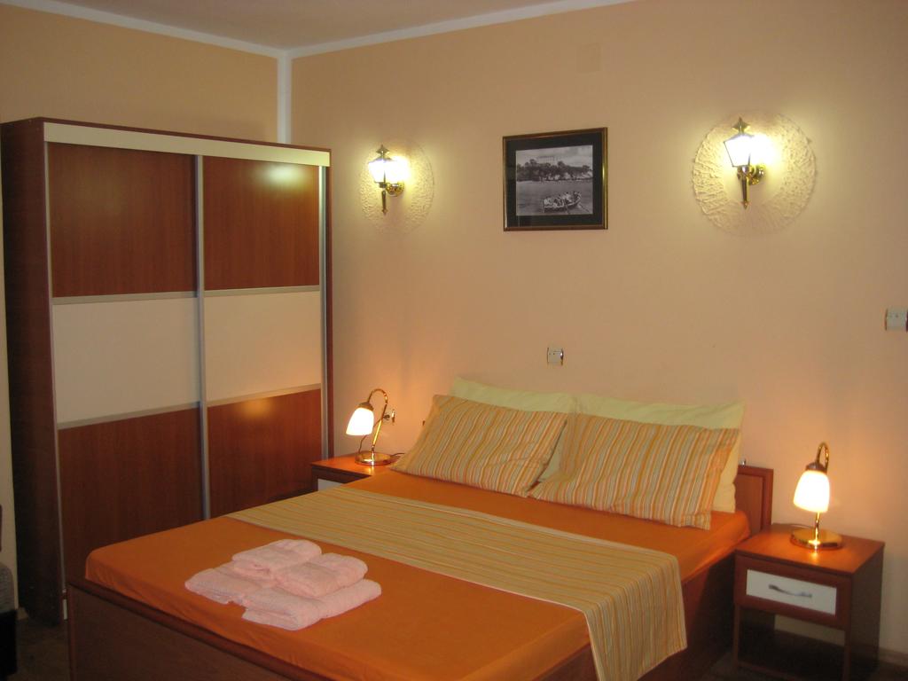 Odpoczynek w hotelu Apartments «Villa Holiday» Ulcinj