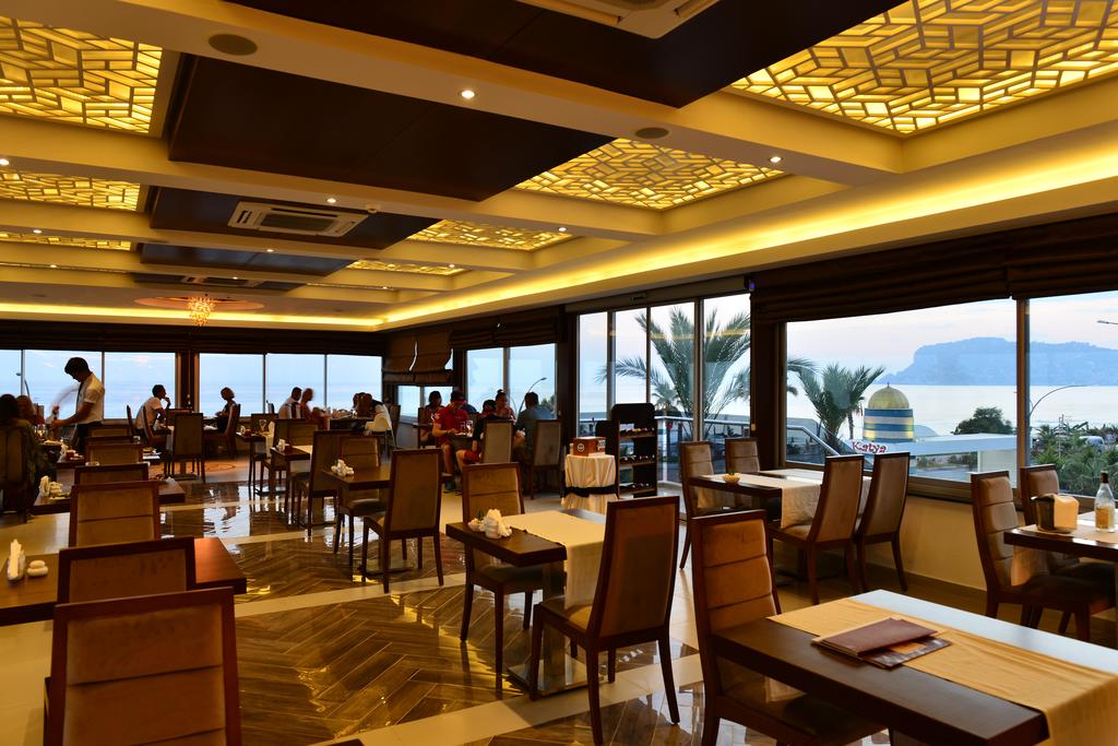 Kaila Beach Hotel (Ex.Katya Beach Hotel), Турция, Аланья, туры, фото и отзывы