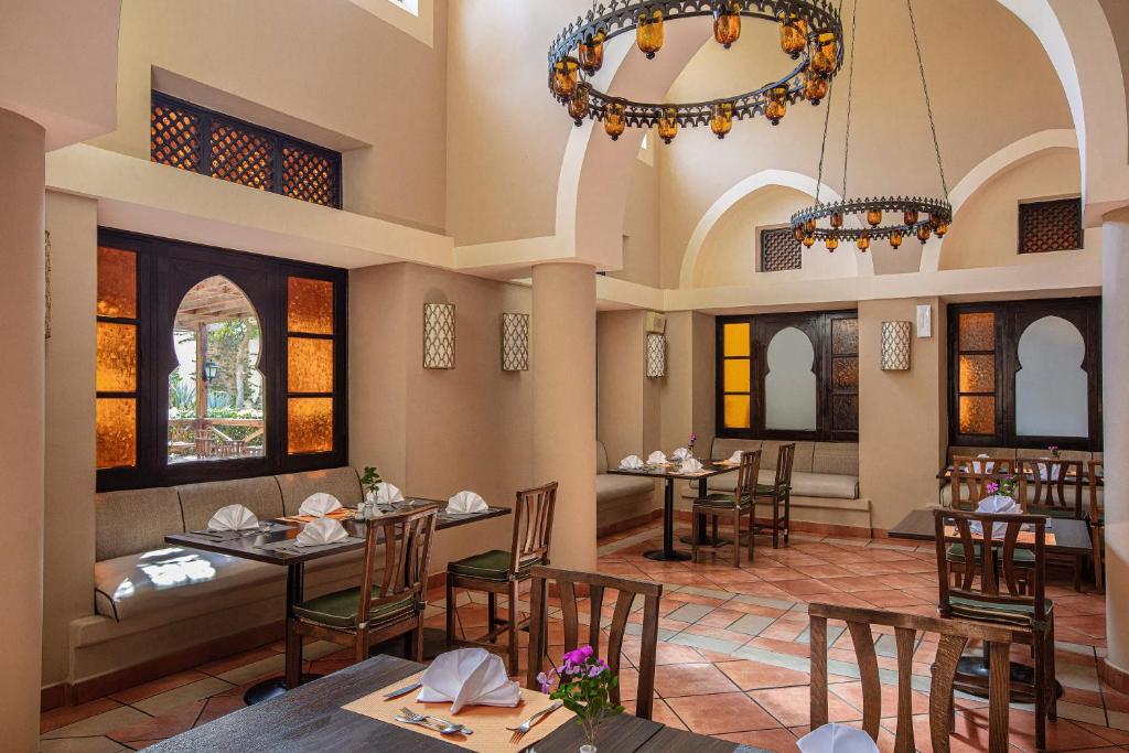 Горящие туры в отель Jaz Makadi Saraya Resort Хургада Египет