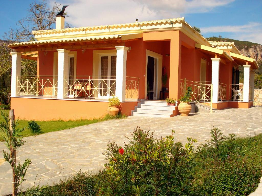 Villa Grecia price
