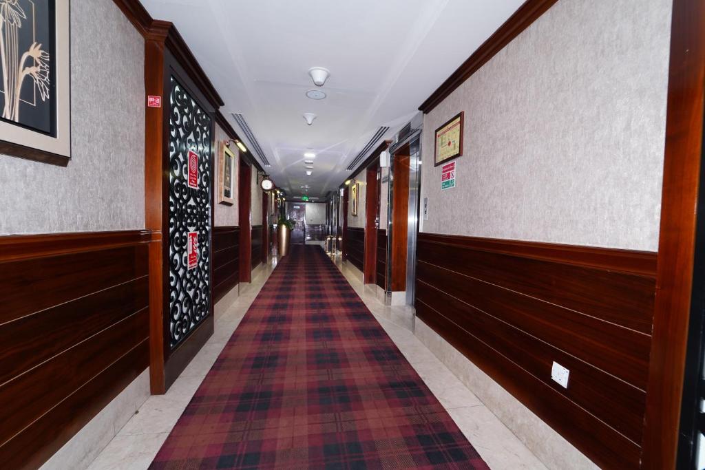 Горящие туры в отель Queen Palace Hotel Абу-Даби ОАЭ