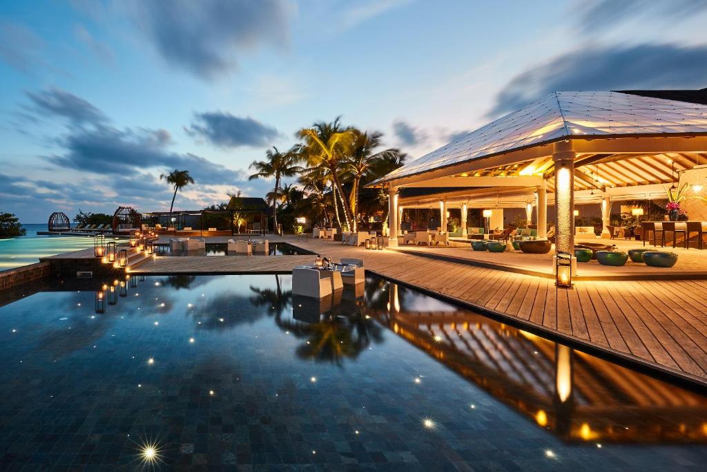 Ceny hoteli Nh Collection Maldives Havodda Resort (ex. Amari Havodda)