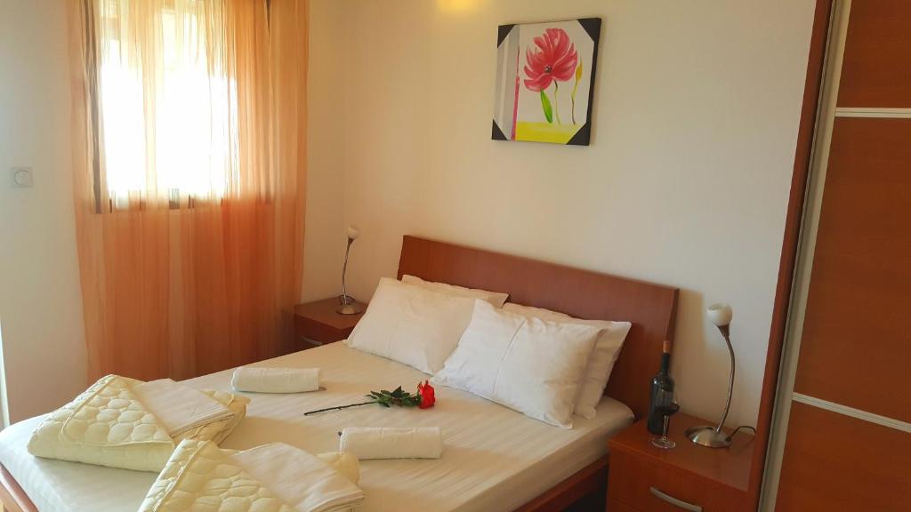 Odpoczynek w hotelu Rino Lux Apartments Sveti Stefan Czarnogóra