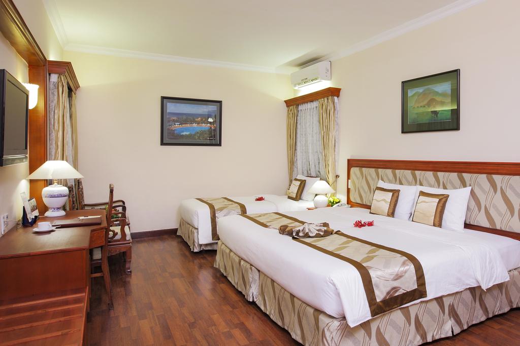 Hotel prices Kimdo Royal City