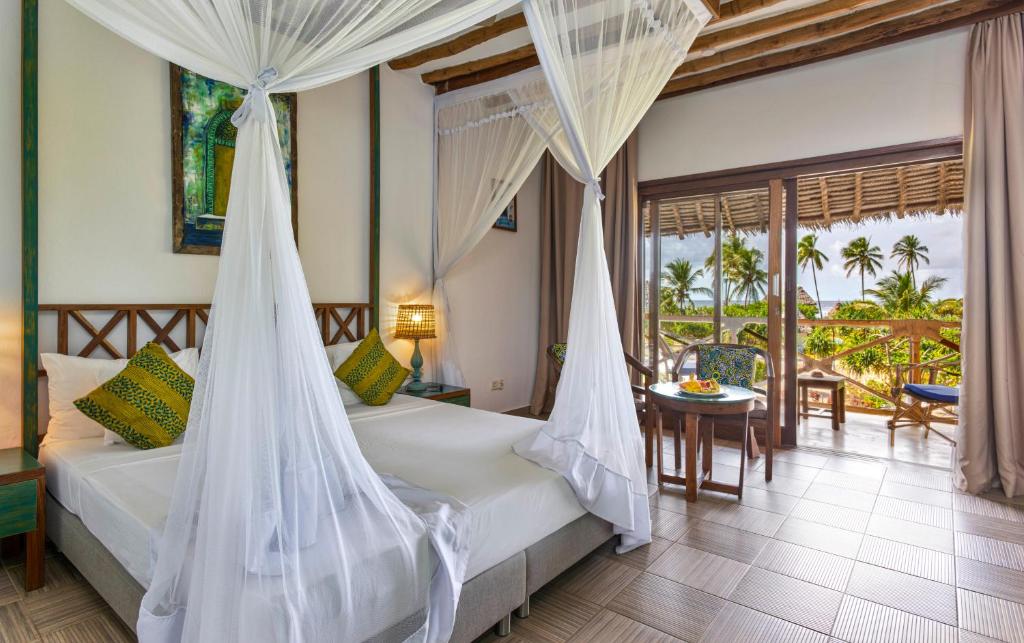 Відпочинок в готелі Zanzibar Queen Матемве Танзанія