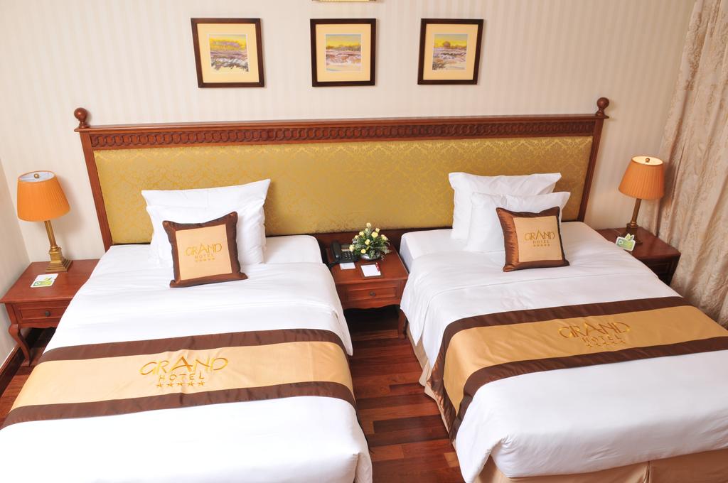 Отдых в отеле Grand Hotel Saigon