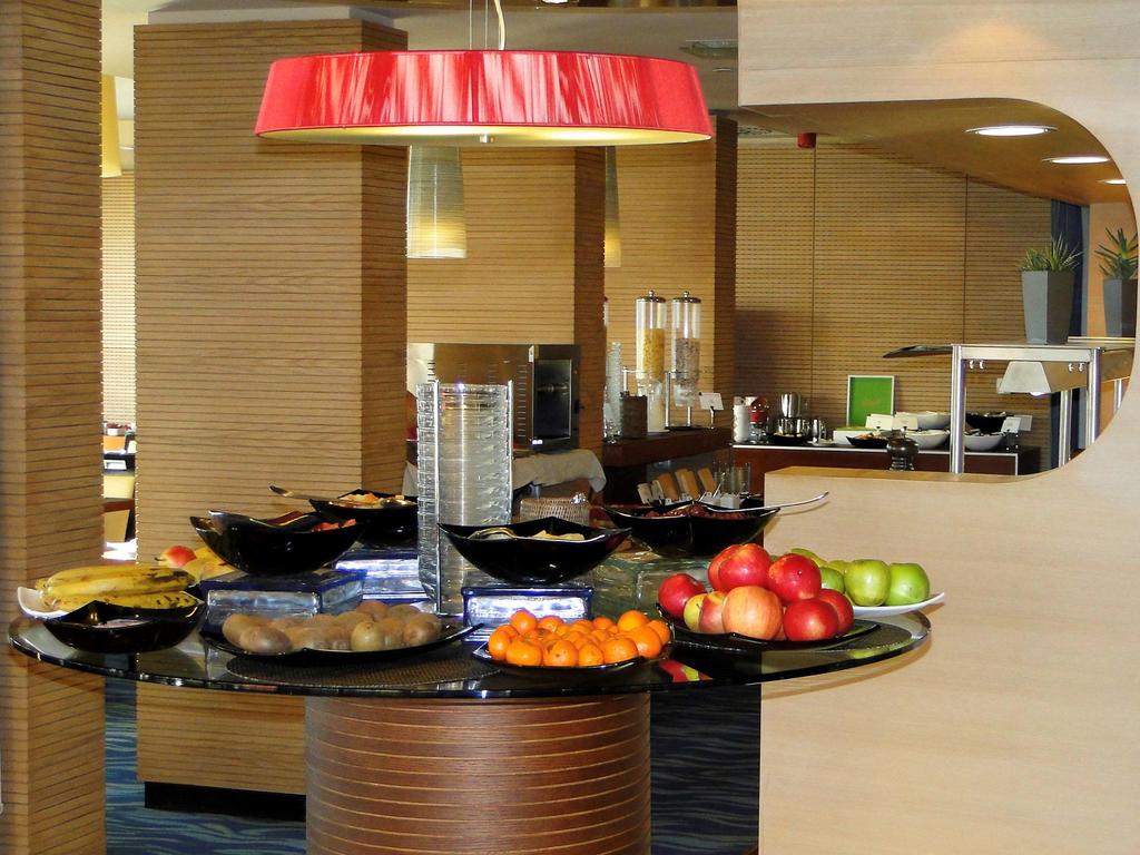 Tours to the hotel Novotel Budapest Danube