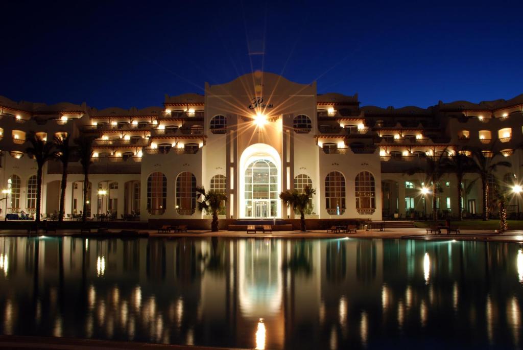 Hot tours in Hotel Royal Lagoons Resort and Aqua Park Hurghada