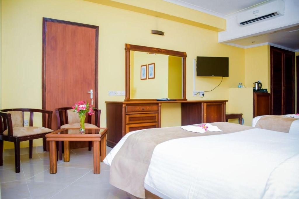 Отдых в отеле Golden Tulip Dar Es Salaam Занзибар (остров)