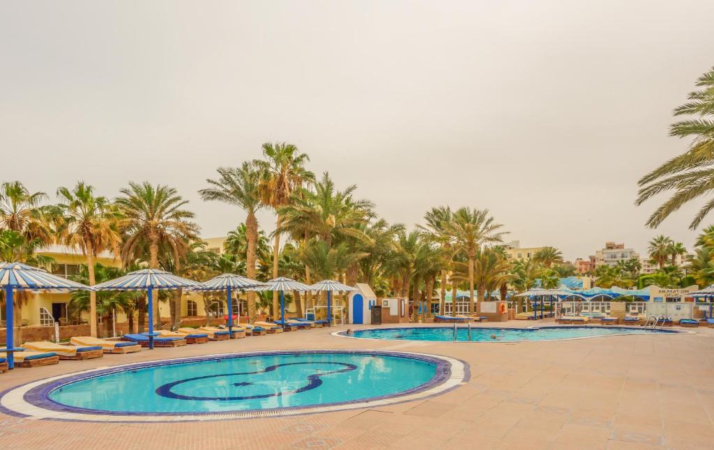 Empire Beach Resort, Єгипет