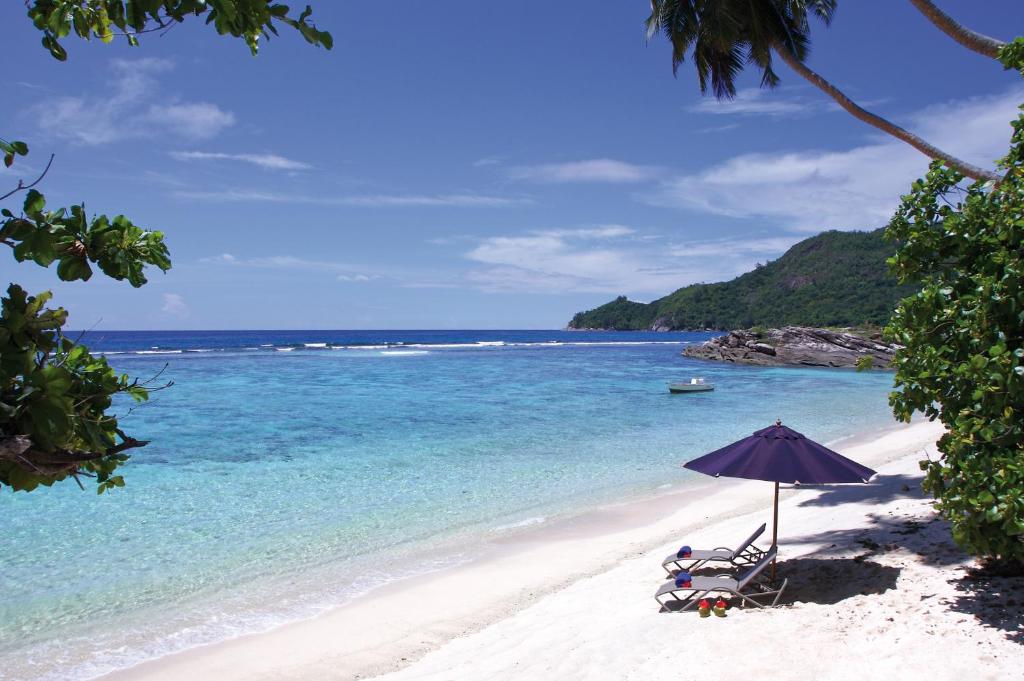 Отдых в отеле Double Tree By Hilton Seychelles Allamanda Resort & Spa Маэ (остров) Сейшелы