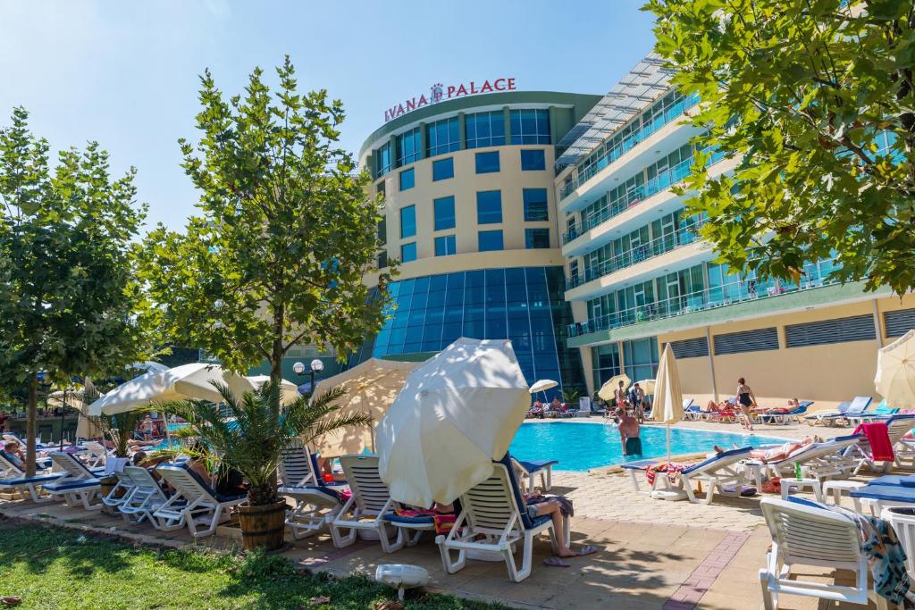 Odpoczynek w hotelu Ivana Palace Słoneczna plaża