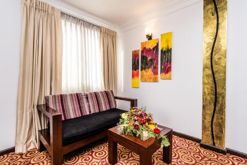 Ceylon City Hotel  3* цена