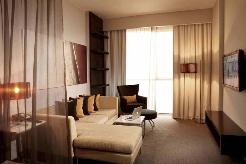Hotel reviews Centro Sharjah By Rotana