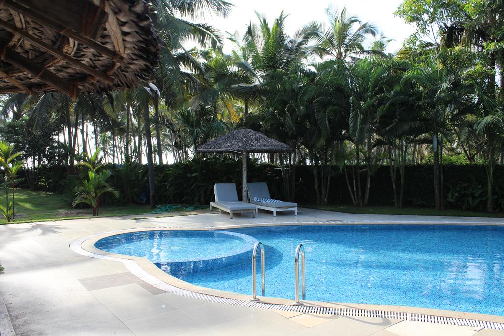 Отдых в отеле Malabar Ocean Front Resort & Spa