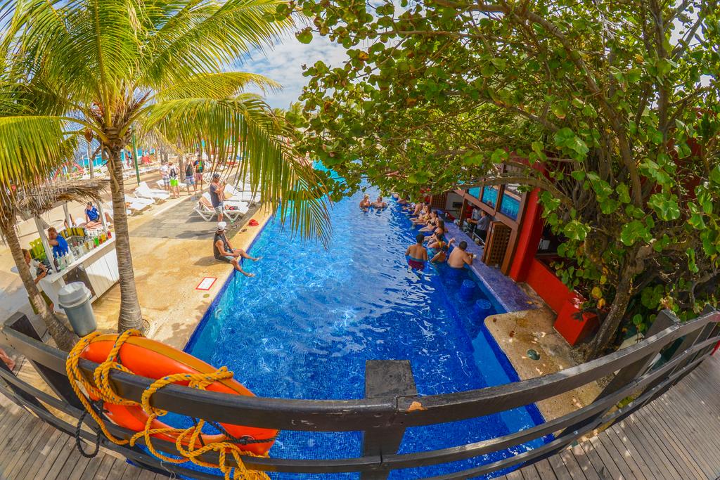 Отдых в отеле Oasis Cancun