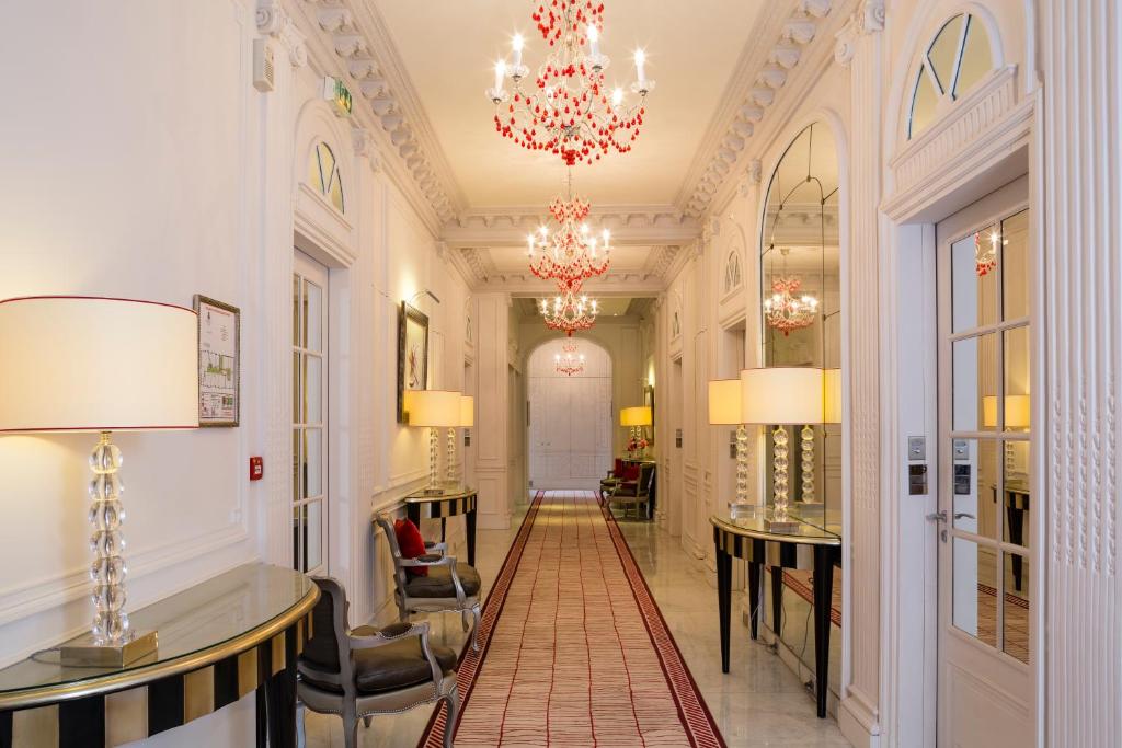 Париж Majestic & Hotel Spa цены