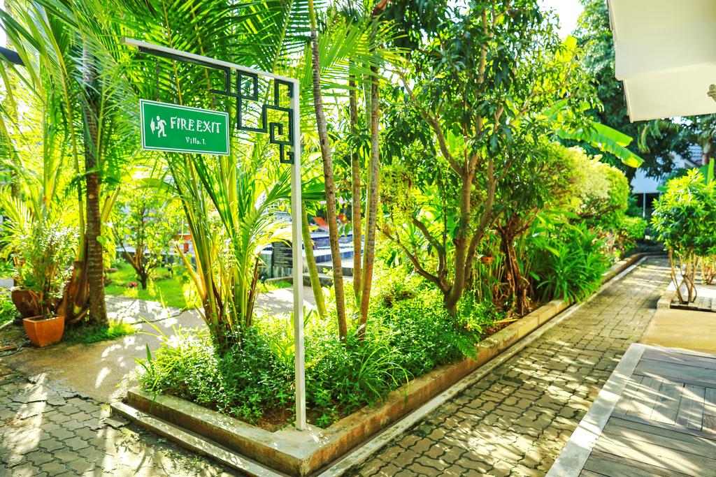 Відпочинок в готелі Baan Nueng Kata (The Kata Orient House)